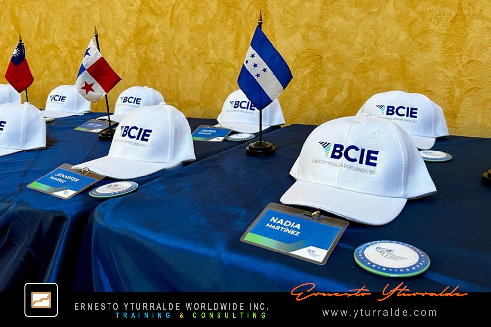 Honduras Team Building y Talleres de Cuerdas con Ernesto Yturralde